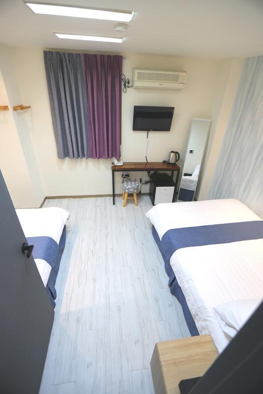 Must Stay Hotel Myeongdong Szöul Kültér fotó