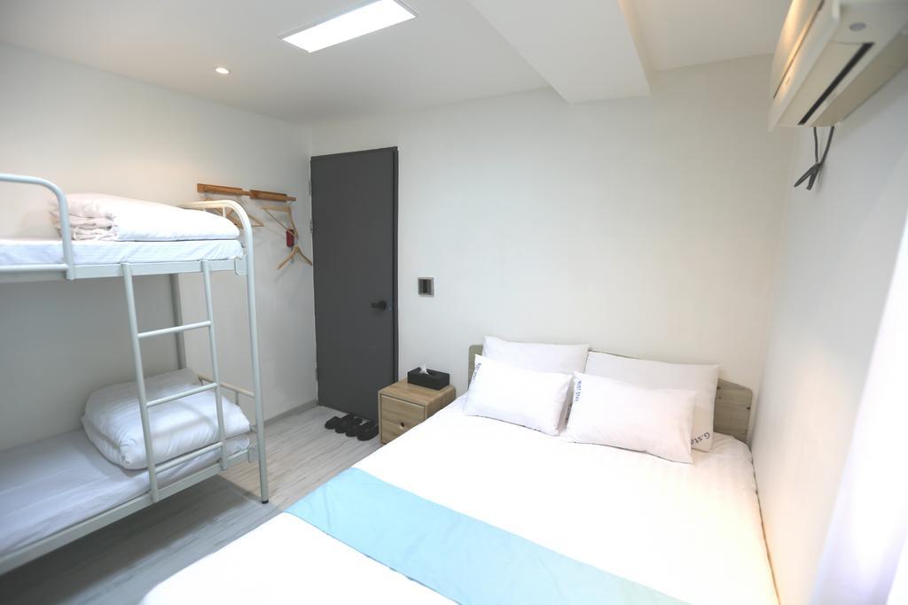 Must Stay Hotel Myeongdong Szöul Kültér fotó